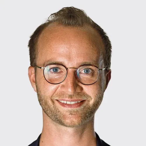 Dr. Paul Leonhard Schuh